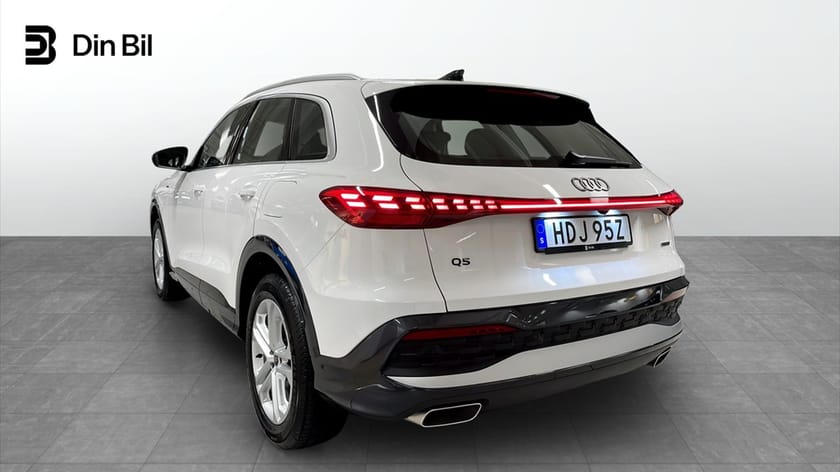 Bild 3 av Audi Q5 e-hybrid quattro SUV 299HK S-tronic Proline