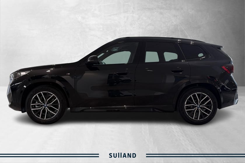 Bilde 2 av BMW iX1 xDrive30 Fully charged/ M sport / Harman / Hengerfeste