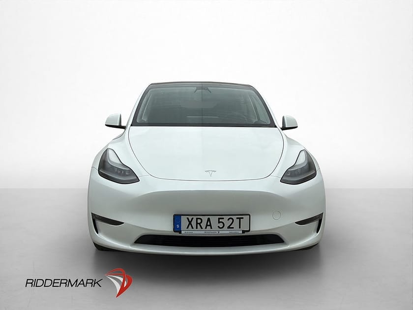 Bild 2 av Tesla Model Y Long Range AWD Dragkrok Rattvärme Svensksåld