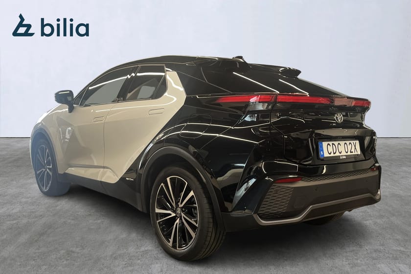 Bild 4 av Toyota C-HR Hybrid AWD-i 2,0 Executive Premiere Edition/AWD/Pano/V-Hjul/JBL