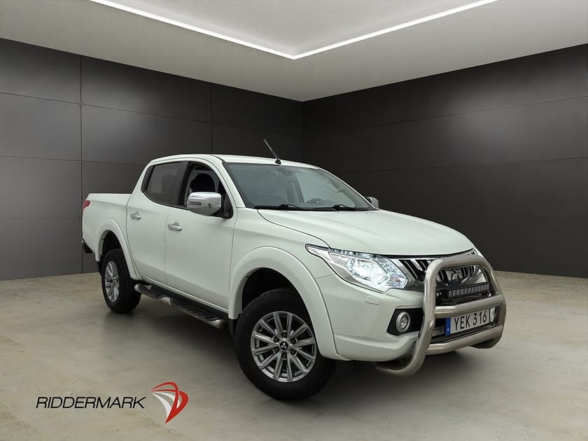 Bild 1 av Mitsubishi L200 Dubbelhytt 2.4 4WD Business Drag B-Kamera Skinn Moms