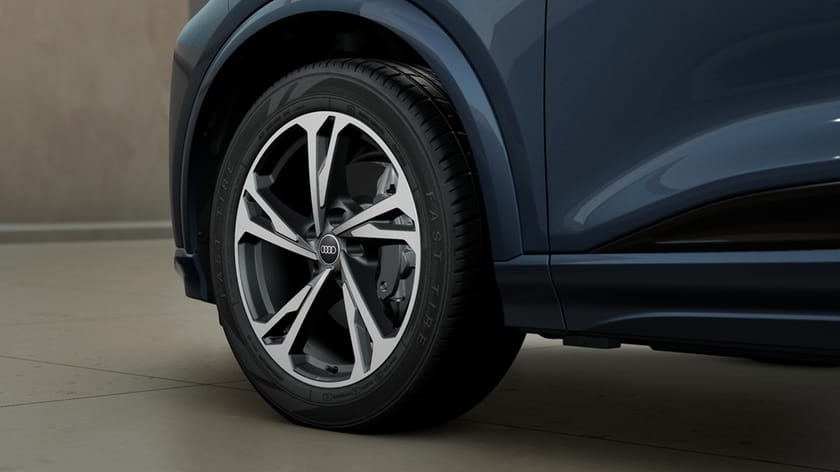Bild 3 av Audi Q6 e-tron quattro SUV S-line 315 kW