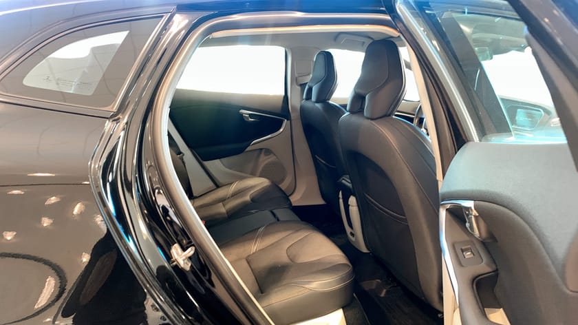 Bild 5 av Volvo V40 Cross Country MOMENTUM AUT