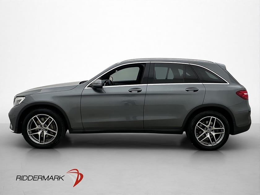 Bild 4 av Mercedes-Benz GLC 220 d 4MATIC 220d 4M AMG Pano Burmester Kamera Drag Nav