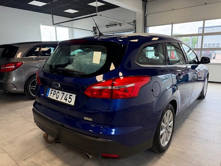 Bild 4 av Ford Focus Kombi 1.5 EcoBoost Titanium /Drag/1 ÄGARE