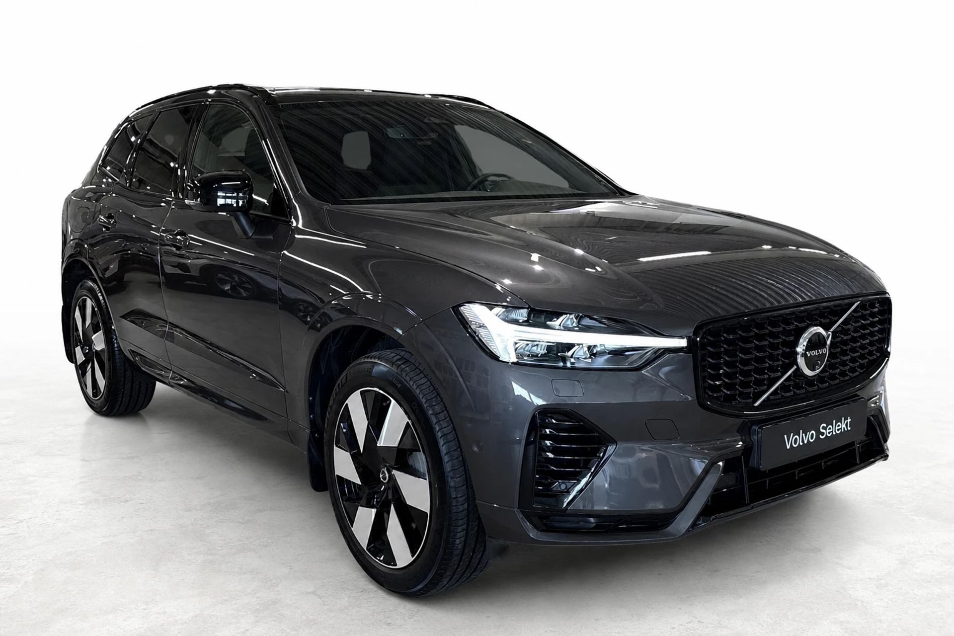 Volvo XC60 T6 Plus Dark Edition 2025, bild 6/27