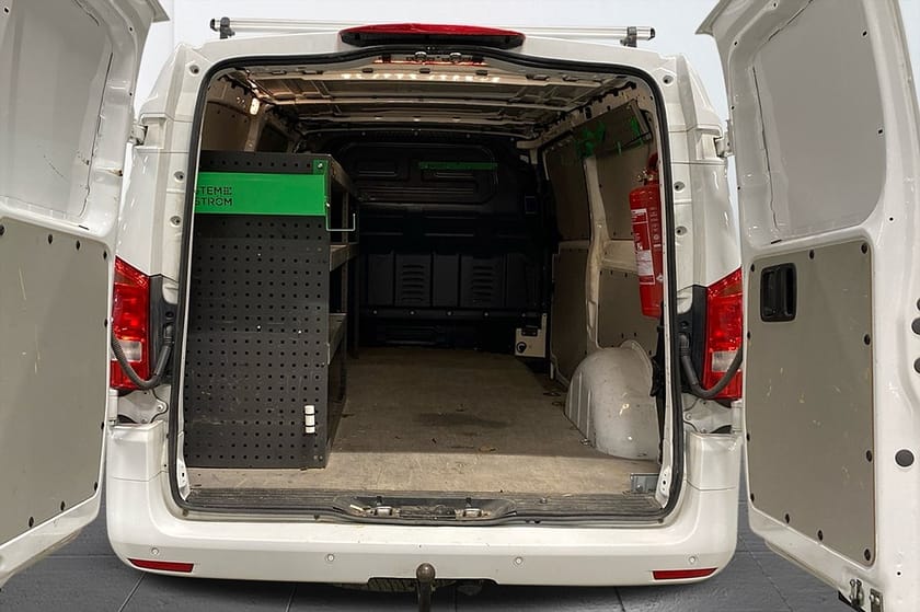 Bild 5 av Mercedes-Benz Vito 119 CDI 2.8t Aut Drag Läder Inredd Kamera