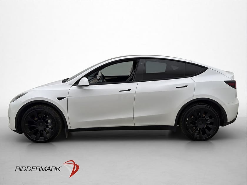Bild 5 av Tesla Model Y Long Range AWD Autopilot Pano Kamera Navi