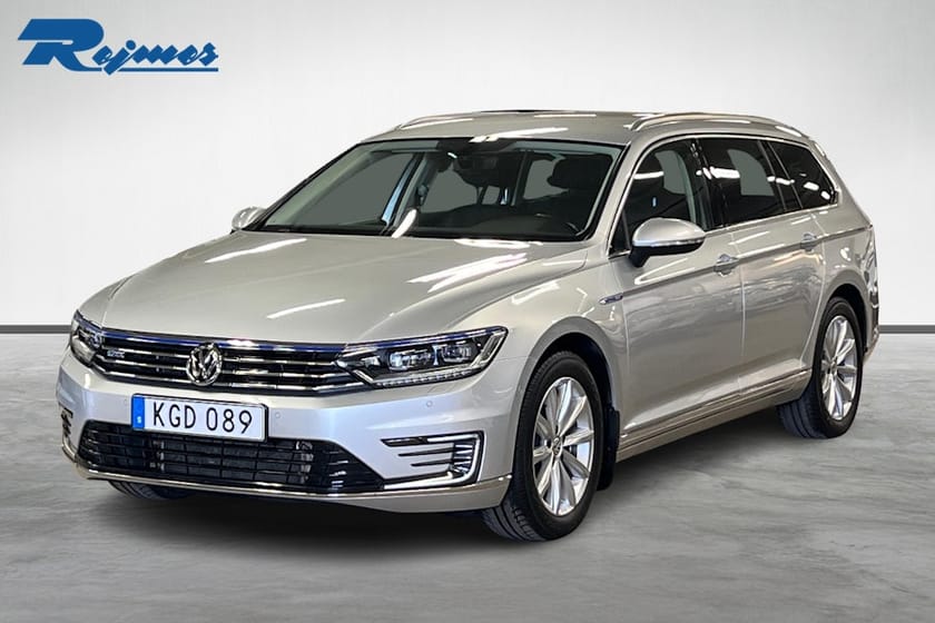 Bild 1 av Volkswagen Passat Variant GTE Drag / Navi / Kamera