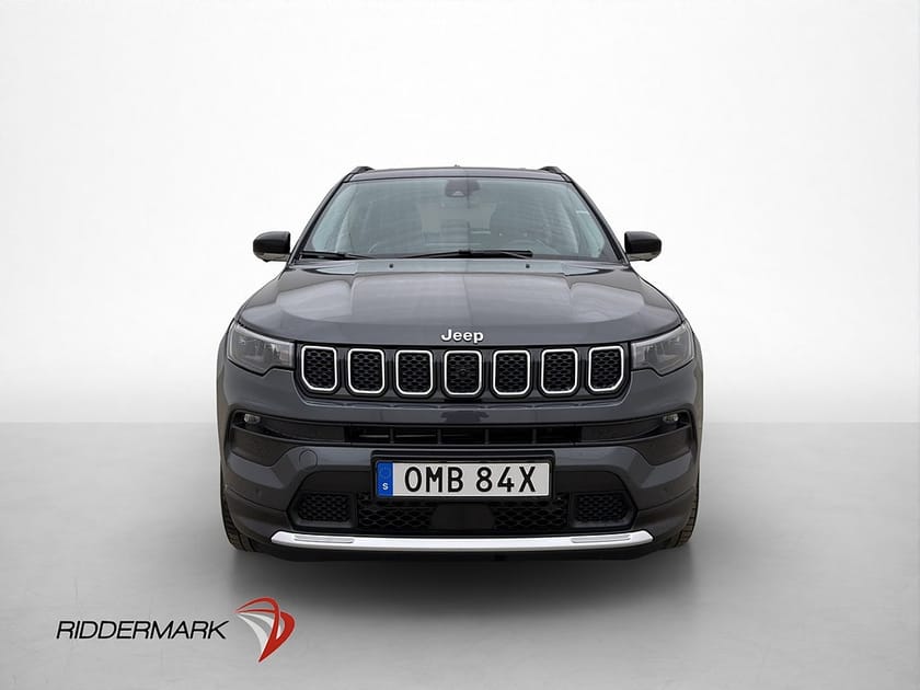 Bild 2 av Jeep Compass 4xe Plug-in 190hk Limited 360° Halvskinn Drag