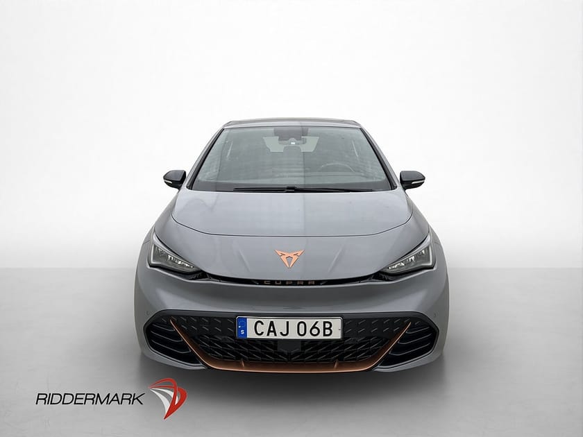 Bild 3 av CUPRA Born e-boost 77 231hk Värmare Kamera 19" Rattvärme