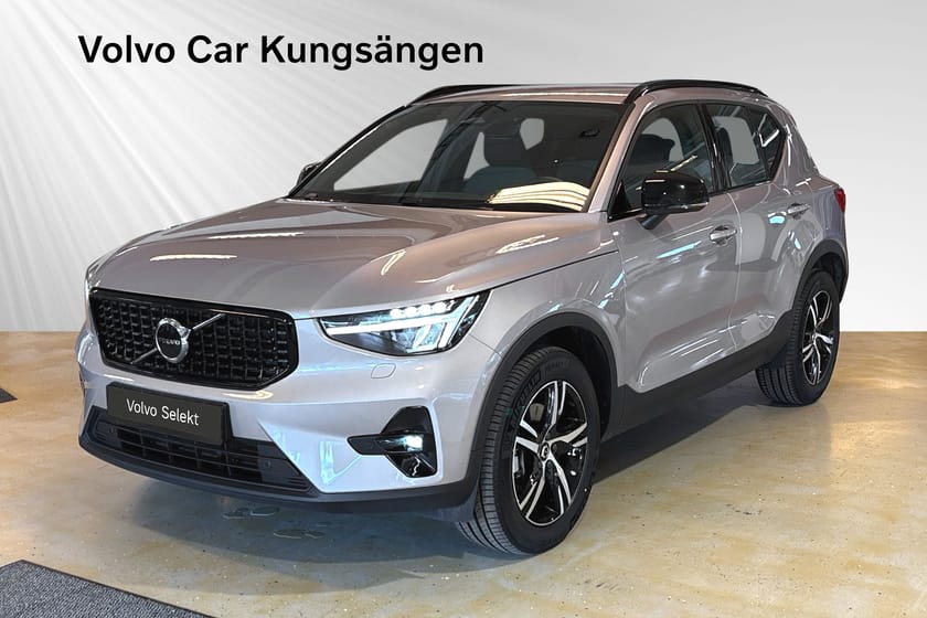 Bild 1 av Volvo XC40 B4 FWD Bensin Plus Dark
