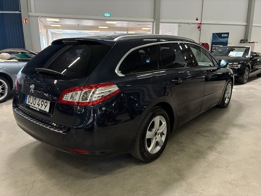 Bild 4 av Peugeot 508 SW Active 1.6 BlueHDi 120 8v EAT | Vinterhjul