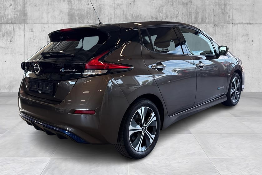Bilde 5 av Nissan Leaf 40 kWh/360Kam/BOSE/Keyless/ACC/Navi++