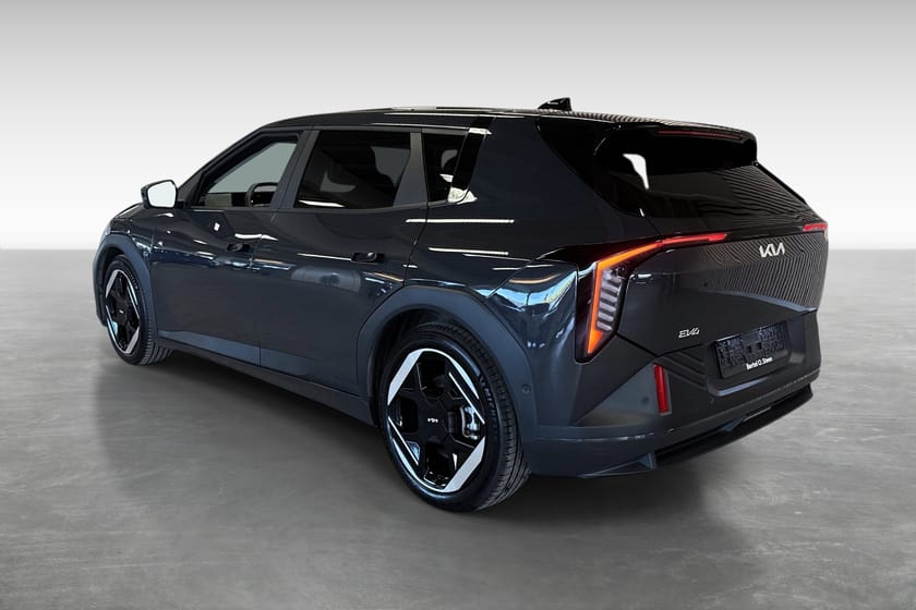 Bilde 2 av Kia EV4 Long Range Demo kjørt med masse utstyr og lang rekkevidde