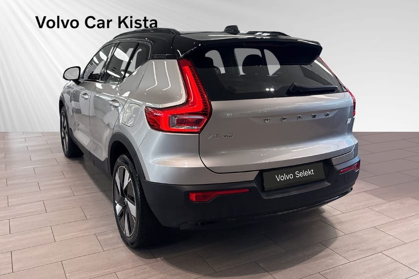 Bild 4 av Volvo XC40 Recharge Plus Drag B-Kamera