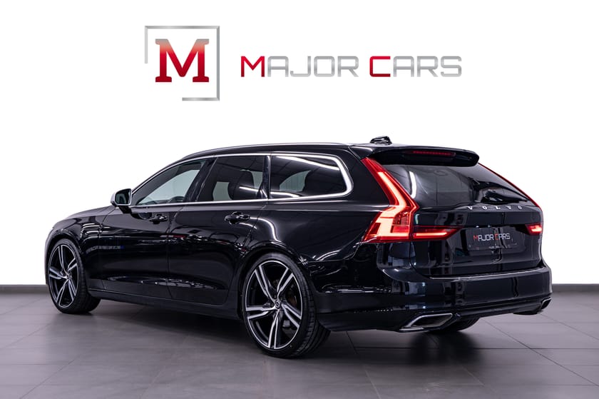 Bild 4 av Volvo V90 D4 AWD Polestar R-Design 21" HuD 360° Drag 200hk