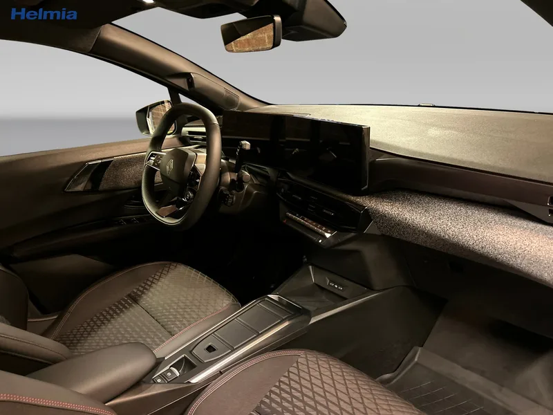 Bild 6 av 14 – Renault Clio TCe 115 techno