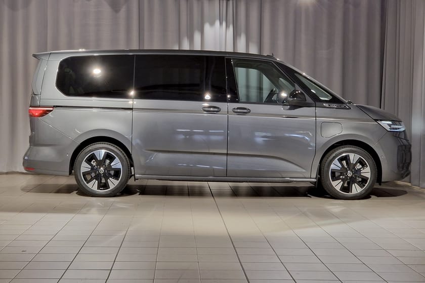 Bild 4 av Volkswagen Multivan eHybrid 4M STYLE HJULBAS: 3124 MM LÅNGT ÖVERHÄNG MOT