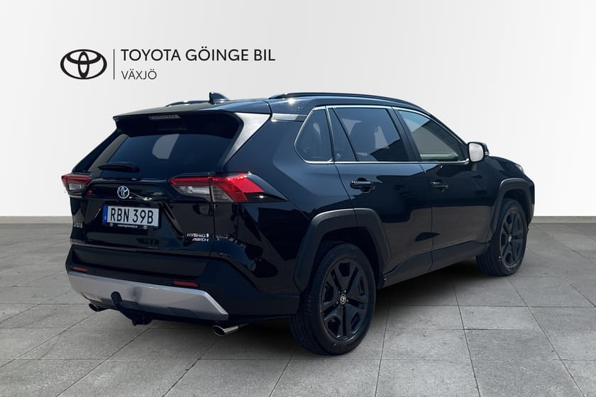 Bild 4 av Toyota RAV4 Hybrid AWD-i – Adventure Drag