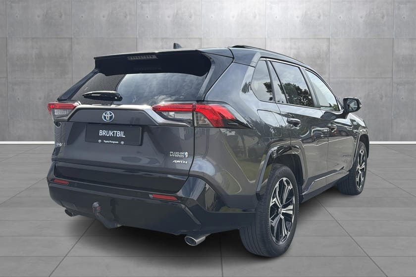 Bilde 5 av Toyota RAV4 Plug-in Hybrid AWD Executive Bi-Tone