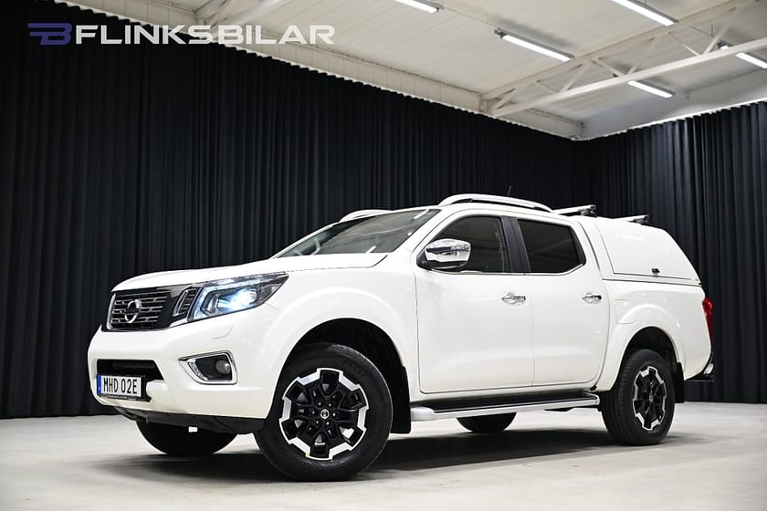 Bild 1 av Nissan Navara Dubbelhytt 190HK Automat|Tekna|Kåpa|Drag|GPS|360°|EnÄgare|Leasbar