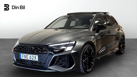 Audi RS 3 Sportback 400HK S-tr RS-dynamik+ / Pano / Sonos / HUD / RS-a
