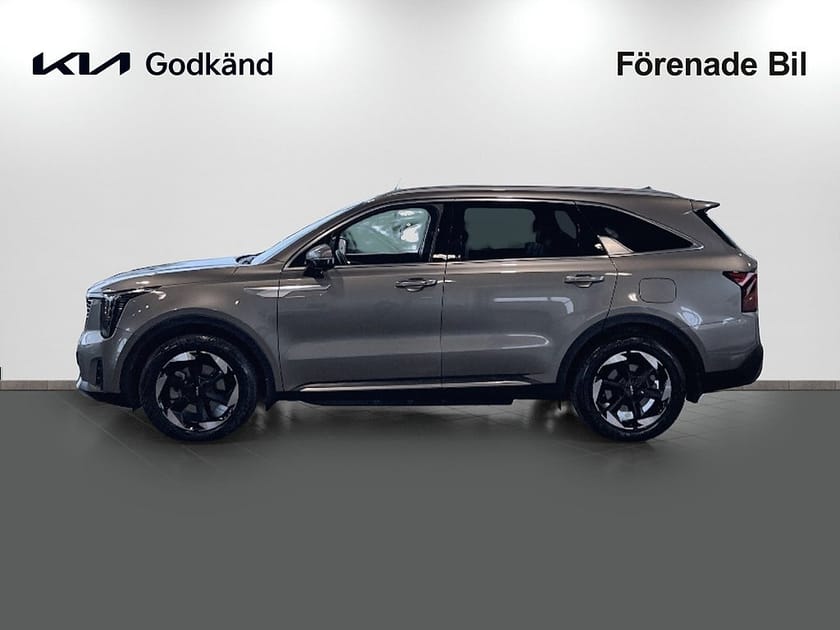 Bild 2 av Kia Sorento PHEV PLUG-IN HYBRID AWD ADVANCE PLUS PANO. | INFÄLLBART DRAG