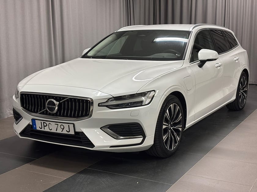 Bild 1 av Volvo V60 Recharge T6 AWD 399hk Core Edition