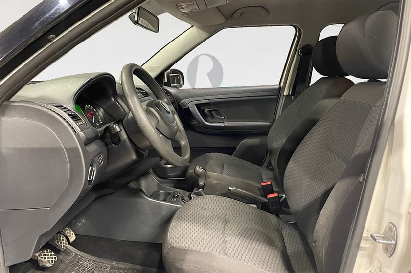 Bild 3 av Škoda Fabia Kombi 1.2 TSI 86 HK AMBIENTE M&K PDC 0.43L/MIL 536KR/ÅR