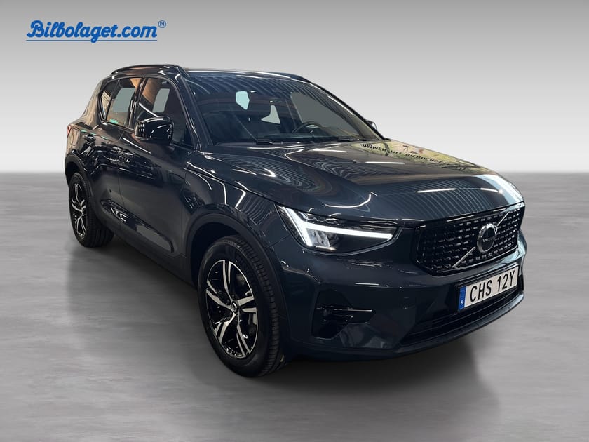 Bild 4 av Volvo XC40 B4 FWD Bensin Plus Dark