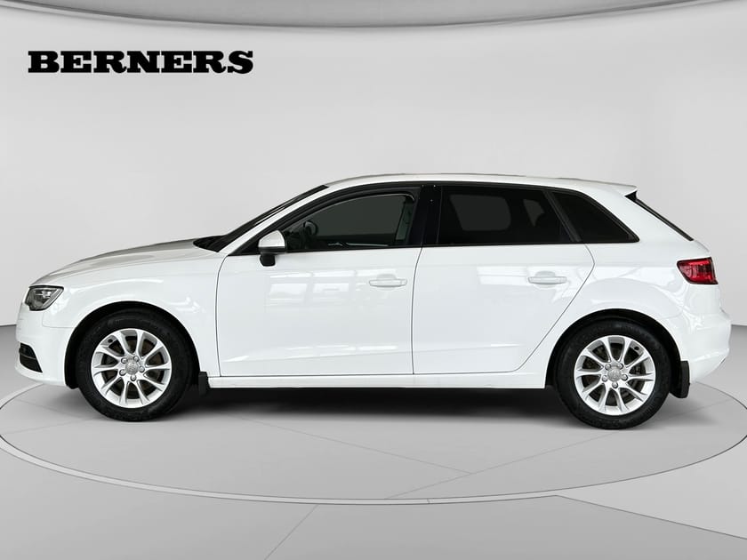 Bild 2 av Audi A3 Sportback SB 1.2 TFSI 110 HK