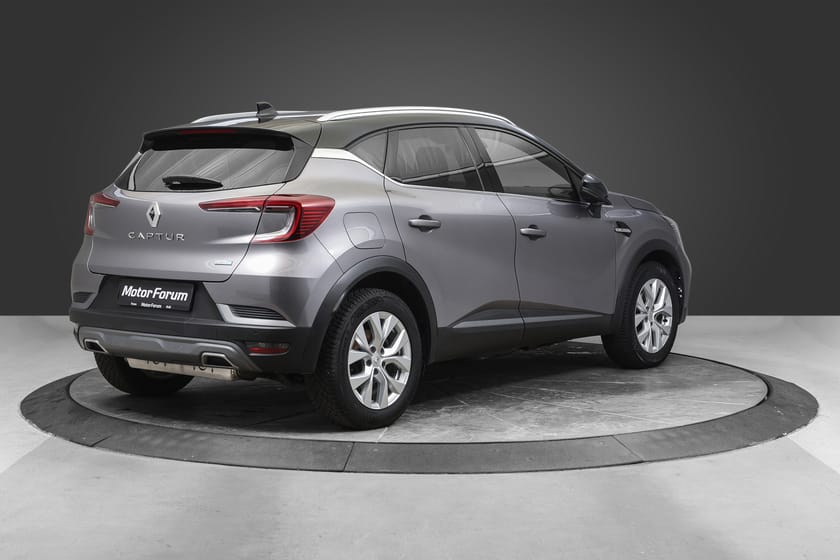 Bilde 5 av Renault Captur E-TECH Plugin-Hybrid 160 R.S. LINE / DRIVER ASSIST