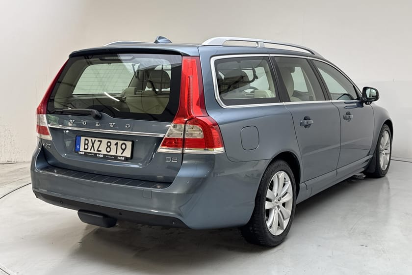 Bild 3 av Volvo V70 II D2 (115hk) Summum Driver Support GPS Drag