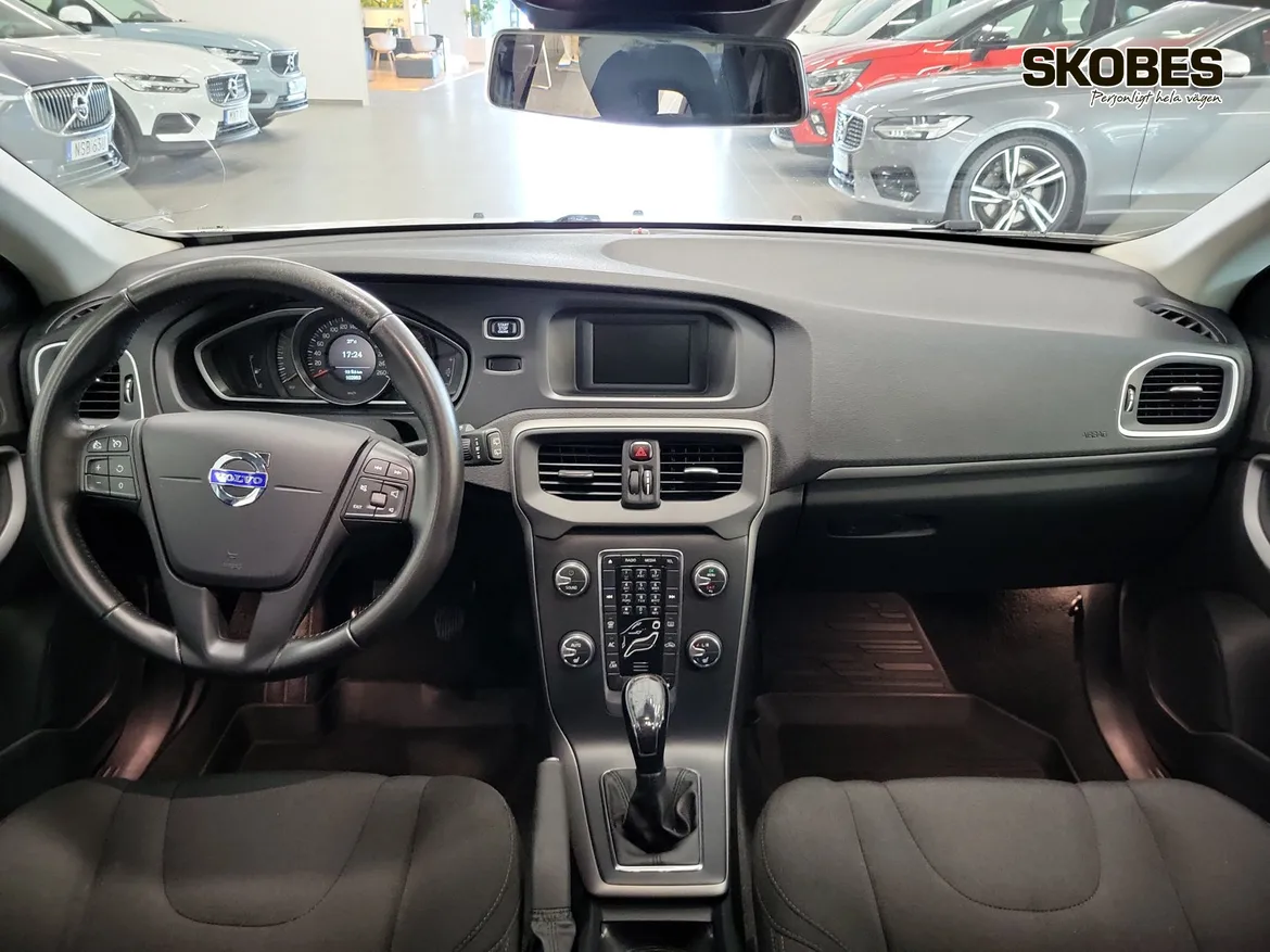 Volvo V40