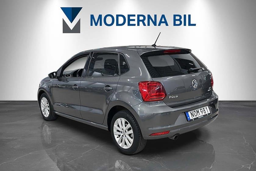 Bild 3 av Volkswagen Polo 1.2 TSI 90hk Nybesiktad Bluetooth Motorvärmare 360kr/år
