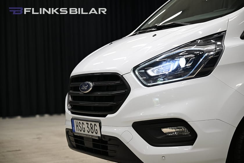 Bild 3 av Ford Transit Custom 300 130HK L2 Automat|Inredd|Drag|Värmare|LED|Leasbar