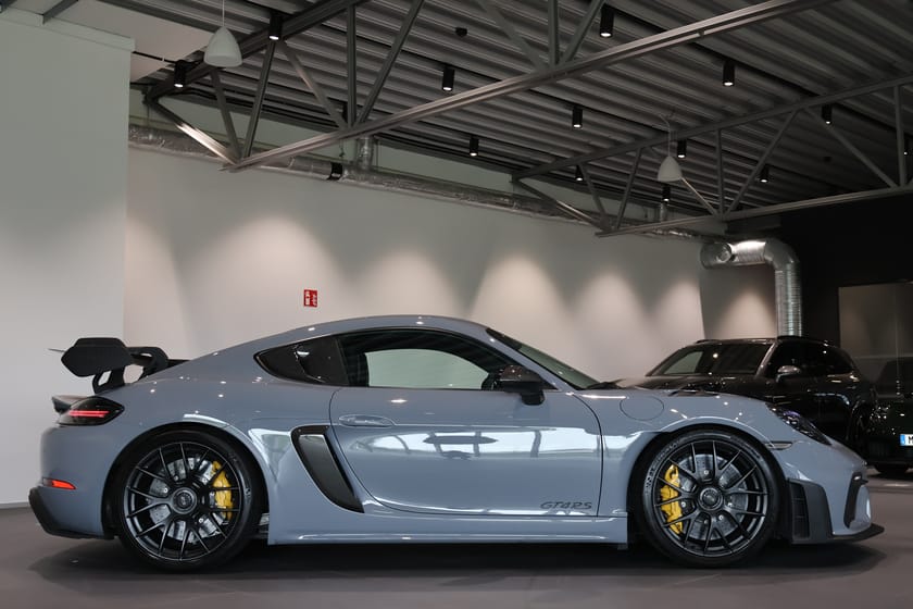 Bild 4 av Porsche 718 Cayman GT4 RS Weissach-paket PCCB/leasbar-Vat