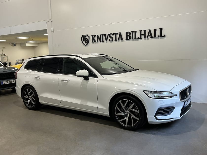 Bild 3 av Volvo V60 T6 Recharge AWD Advanced Edition Moms Drag 341hk