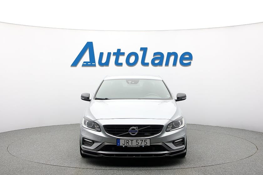 Bild 3 av Volvo S60 T5 R-Design, Navigation, Rattvärme, PDC 245hk
