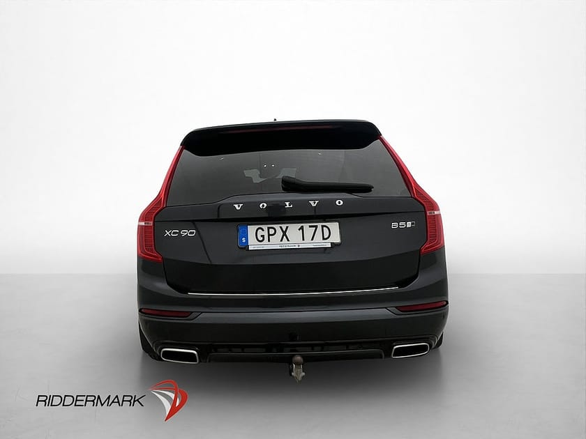 Bild 5 av Volvo XC90 B5 AWD R-Design 7-Sits VOC B&W Pano HuD 360 Skinn