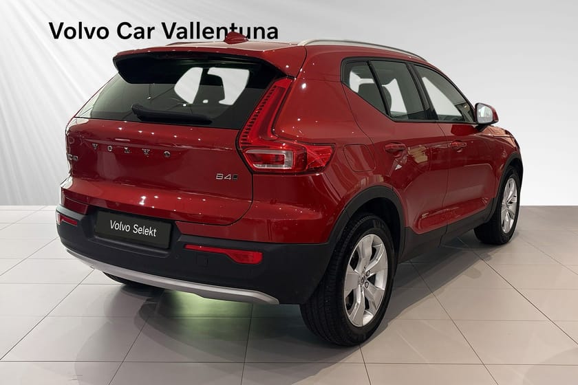Bild 5 av Volvo XC40 B4 AWD Bensin Momentum Advanced SE