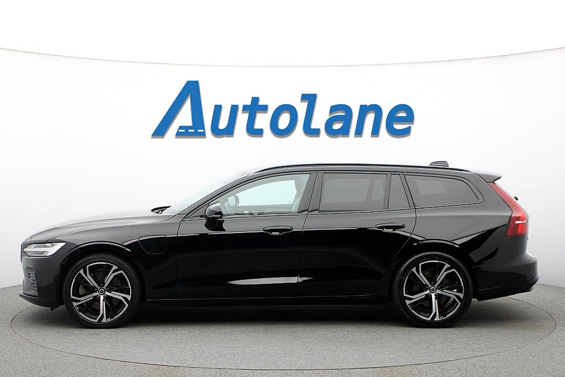 Volvo V60 Recharge T8 AWD Plus Dark 2023, bild 5/10