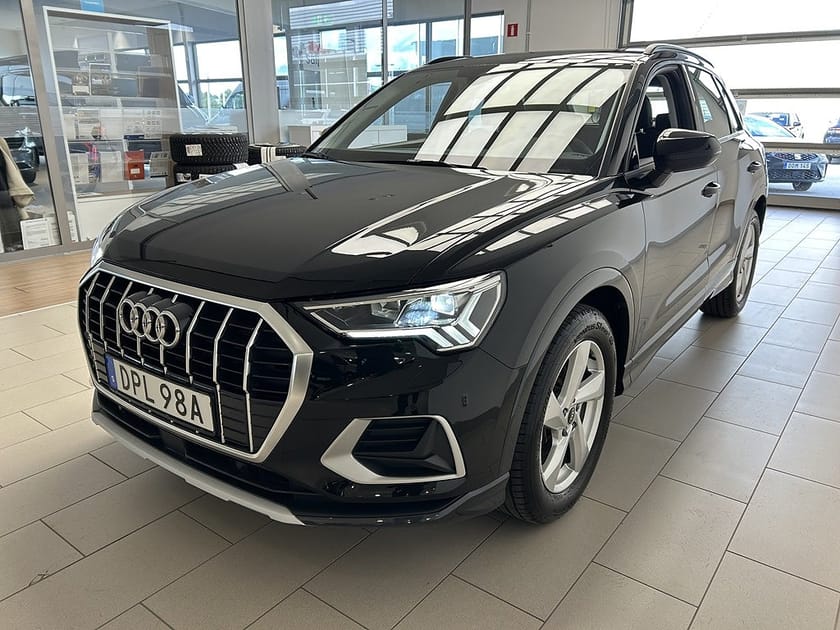 Bild 3 av Audi Q3 35 TFSI ADVANCED 150 HK S TRONIC Evo/Värmare/Drag