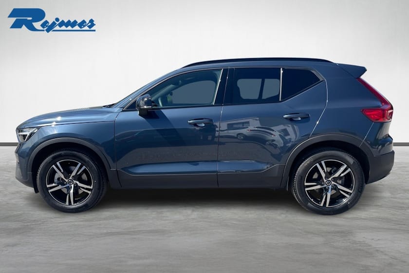 Bild 2 av Volvo XC40 B3 FWD Bensin Plus Dark