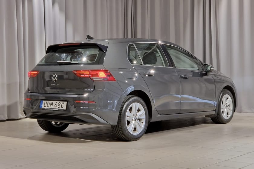 Bild 4 av Volkswagen Golf | Navi | Adaptiv farthållare | 110 hk