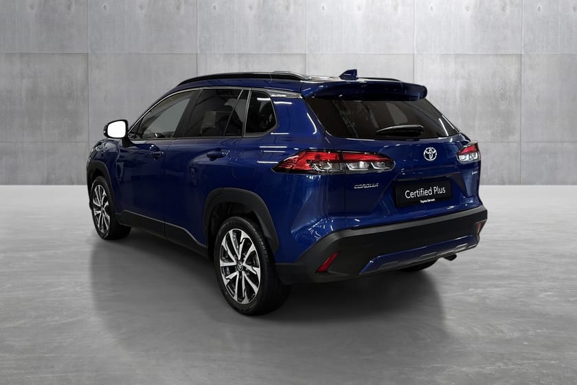 Bilde 3 av Toyota Corolla Cross Hybrid AWD-i 2.0 Bensin Automat Executive