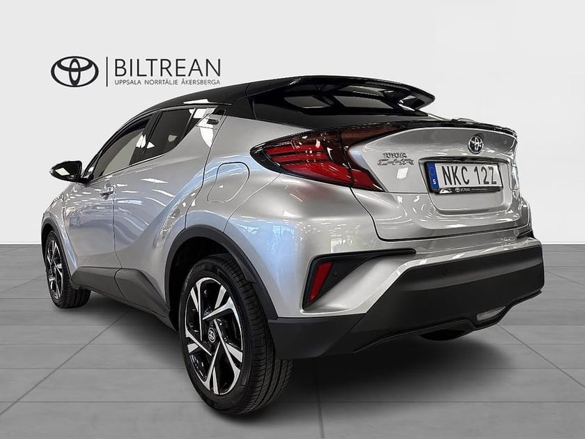 Bild 3 av Toyota C-HR Hybrid 1,8 HSD X-EDITION TEKNIKPAKET JBL SKINN BI-TONE V-HJUL