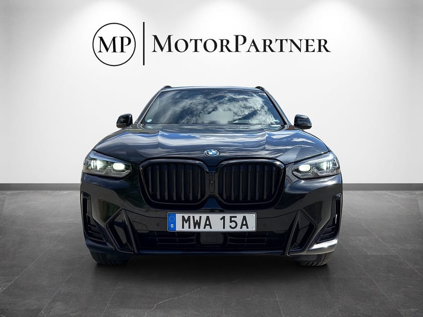 Bild 2 av BMW X3 xDrive30e M Sport H/K 360 Drag 292hk