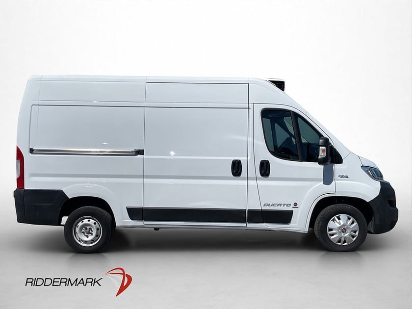 Bild 2 av Fiat Ducato Van L2H2 KYLBIL 3.0 CNG CARRIER M/K-Värm Kamera Moms